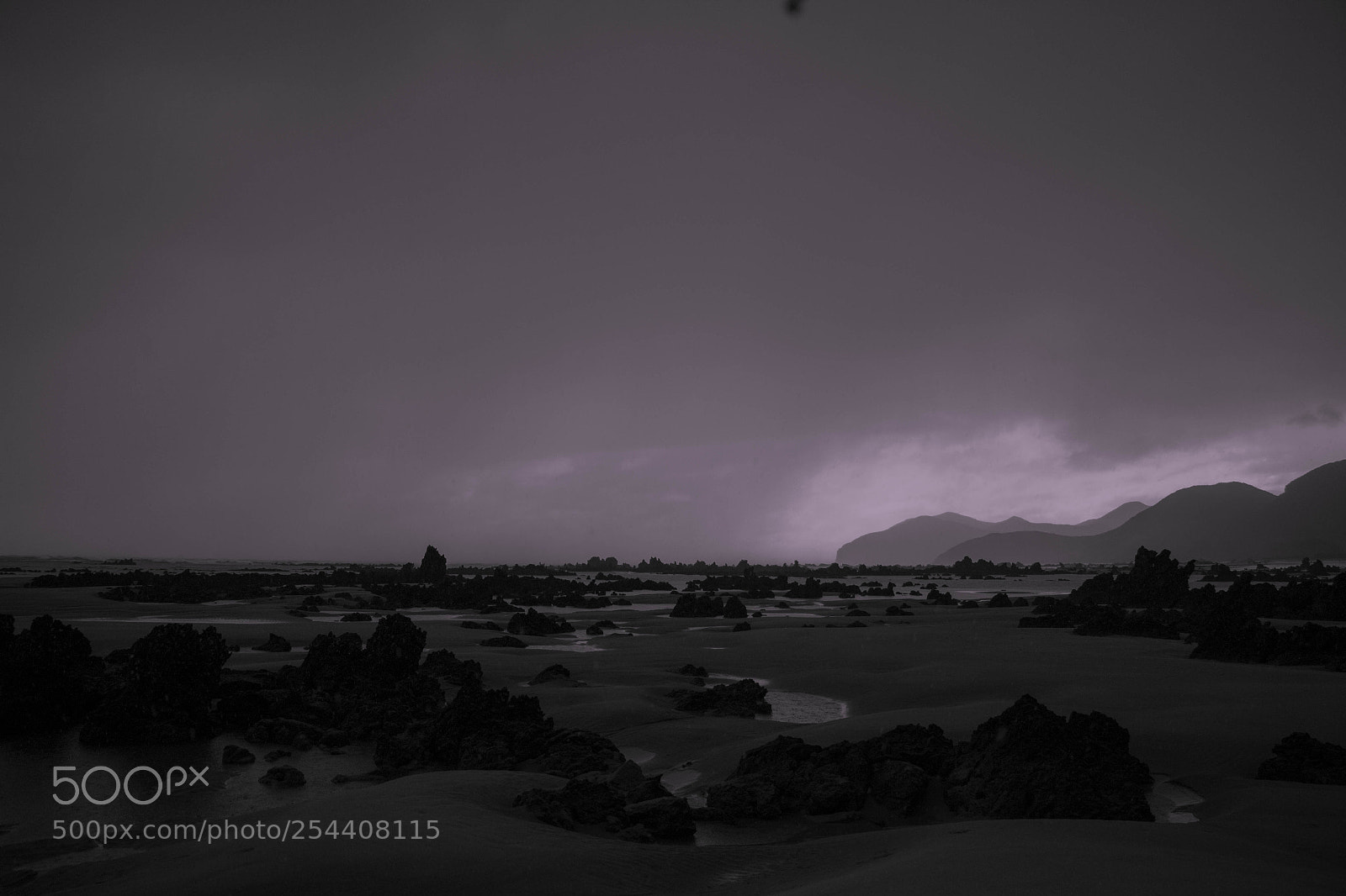 Canon EOS 70D sample photo. Noja beach w/b photography