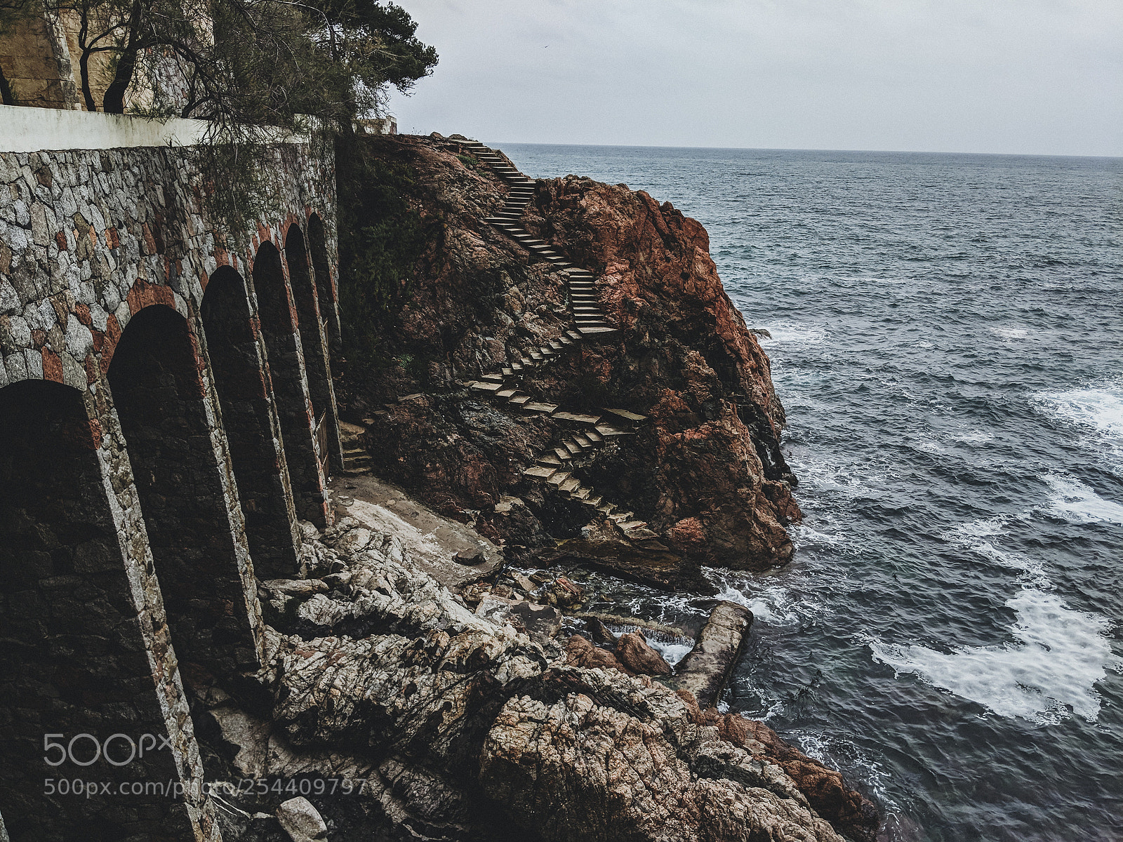 Google Pixel 2 XL sample photo. Stairs to the sea photography
