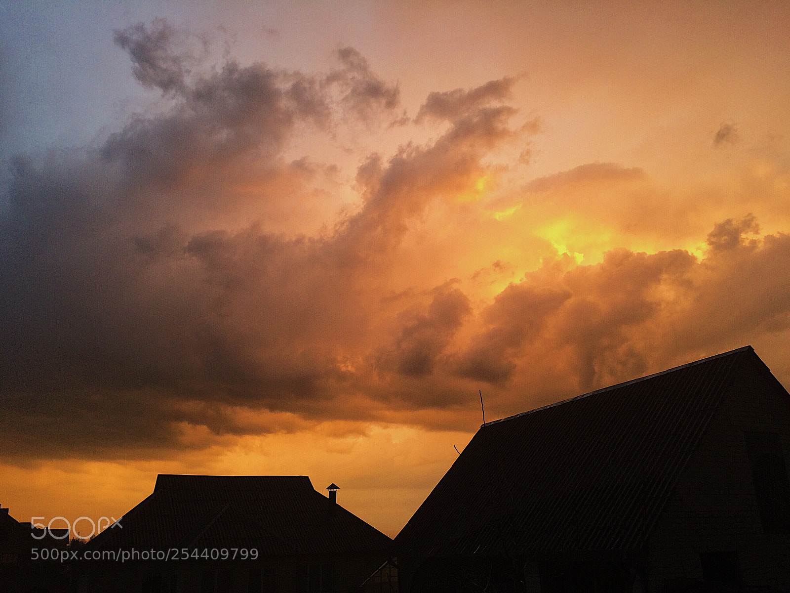 Apple iPhone 5s sample photo. Golden sky photography
