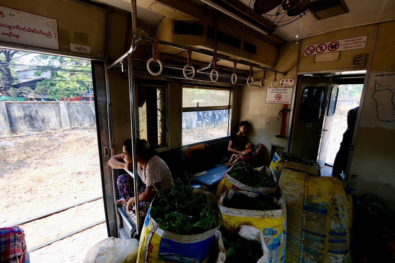 Fujifilm X-T20 sample photo. Train, yangon, myanmar photography