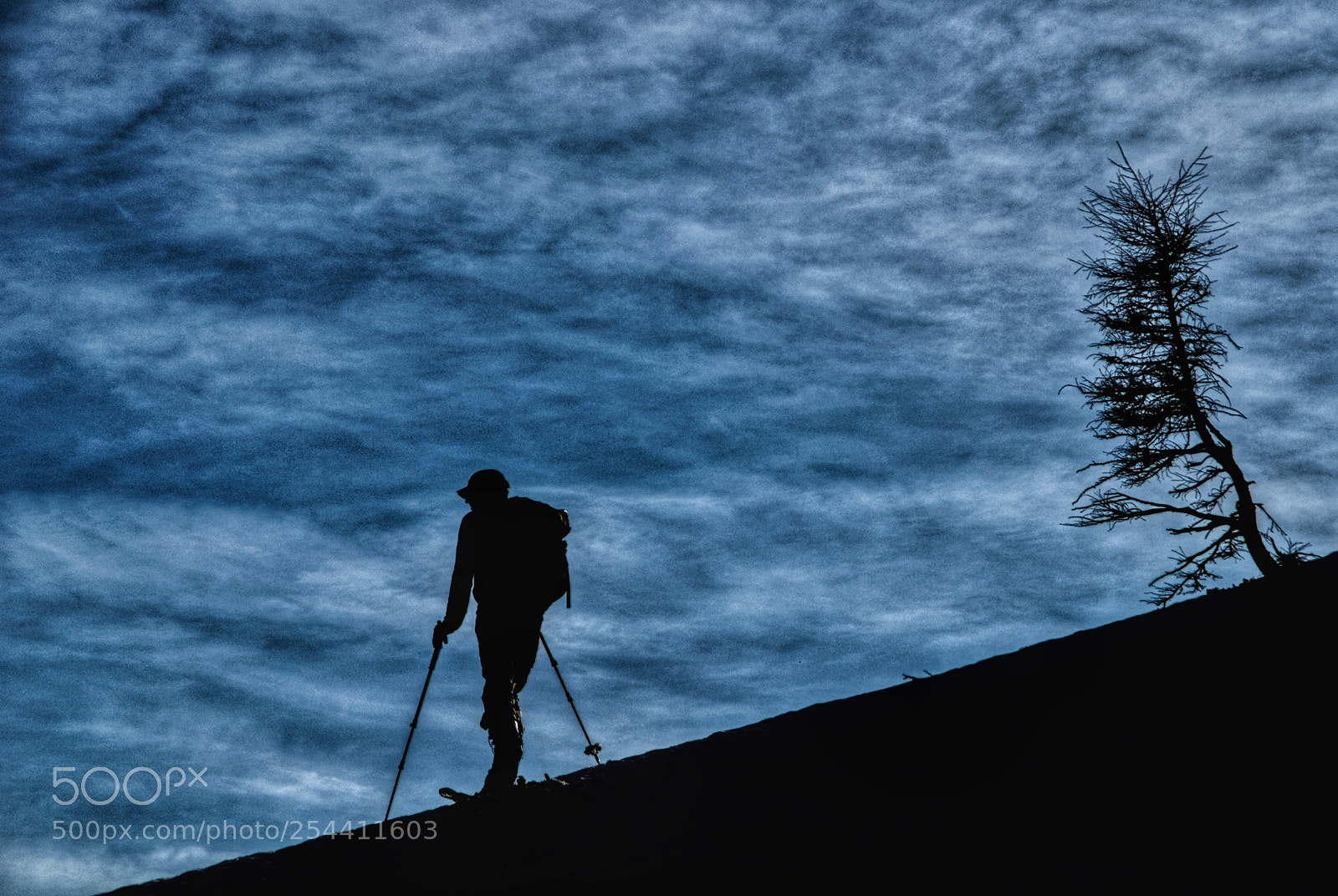 Nikon D90 sample photo. Skitour red wall photography