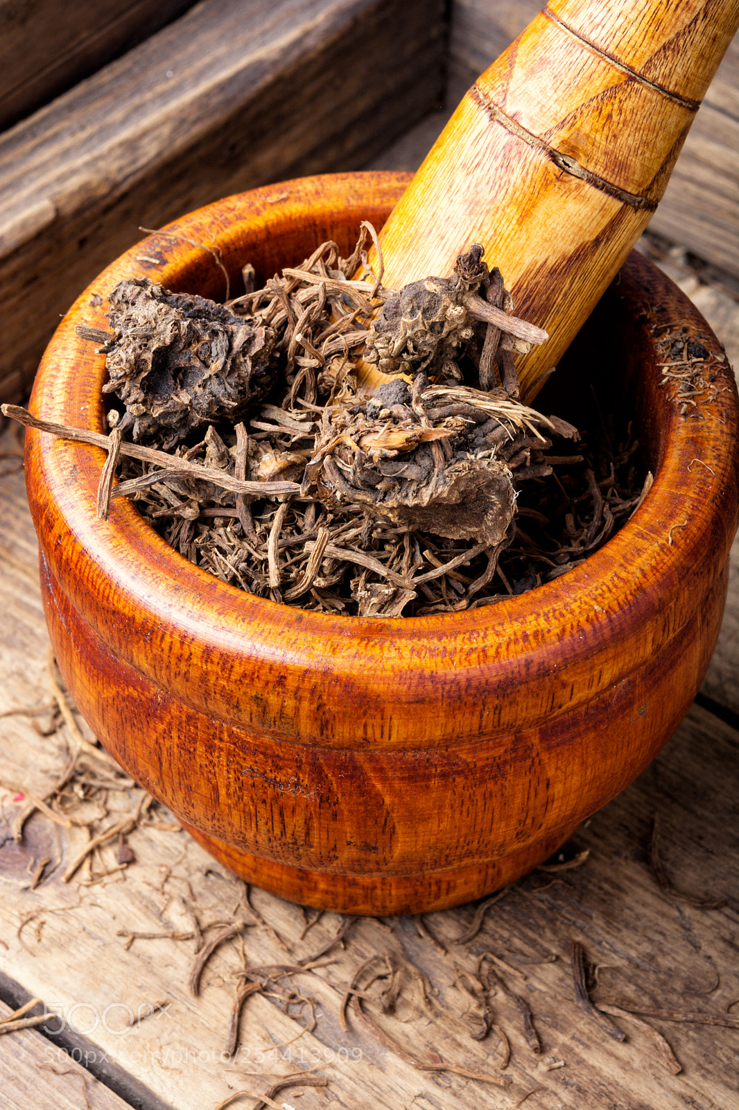 Nikon D7100 sample photo. Valerian herb root photography