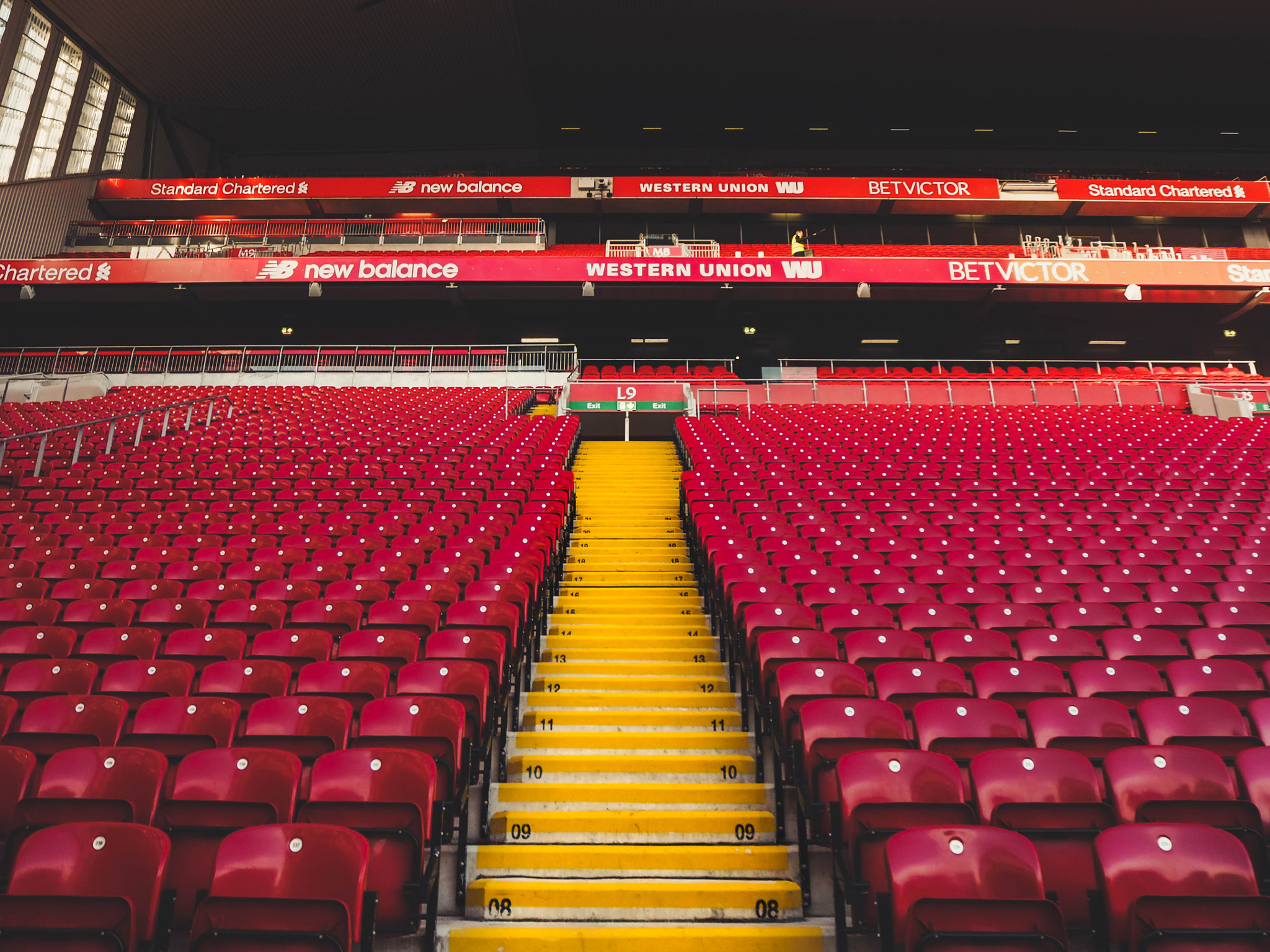 Olympus PEN E-PL8 sample photo. L9 - main stand photography
