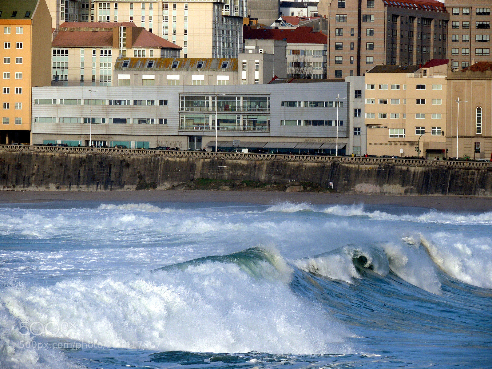 Nikon Coolpix P510 sample photo. Oleaje en riazor photography