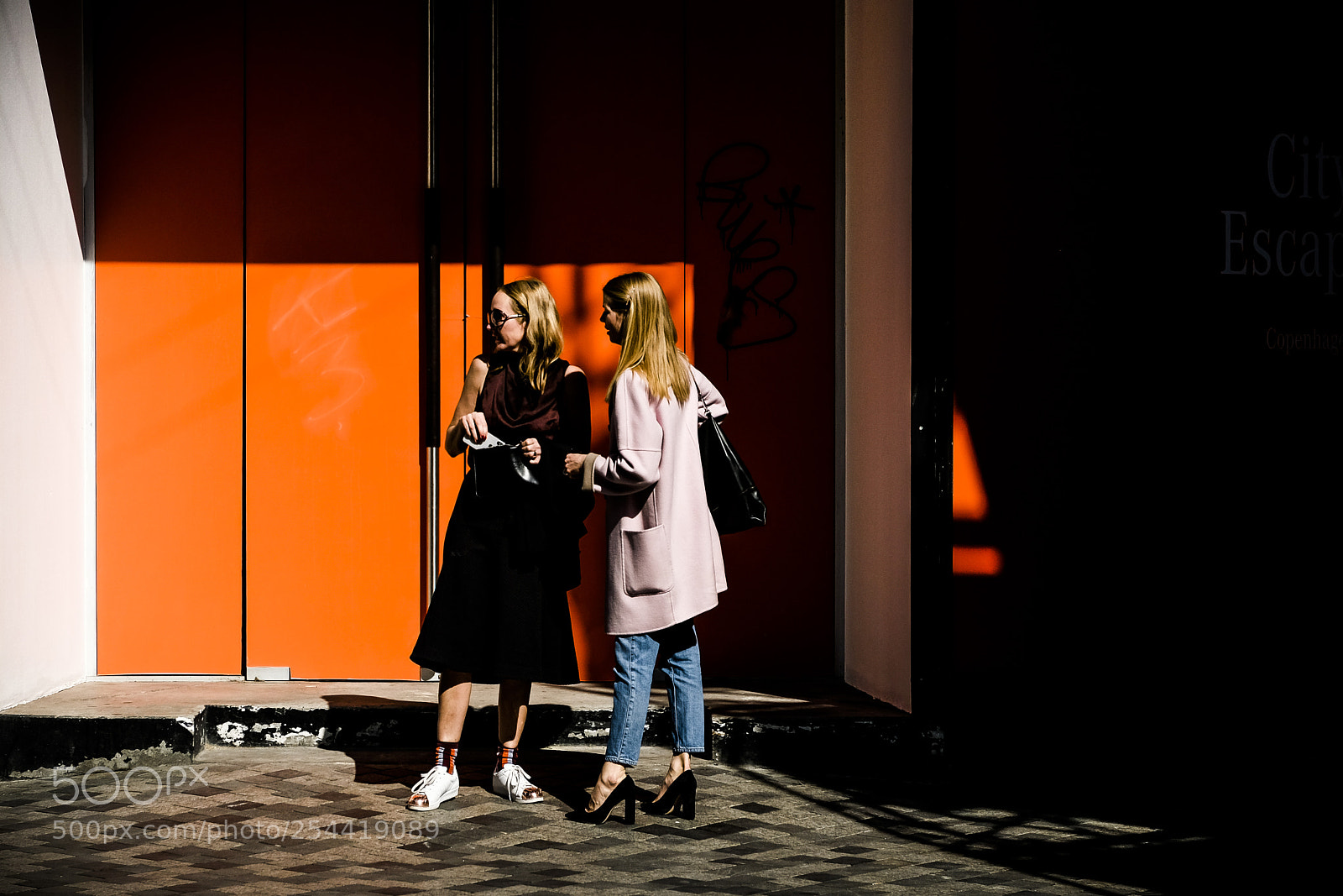 Fujifilm X-Pro2 sample photo. Images on the run... photography