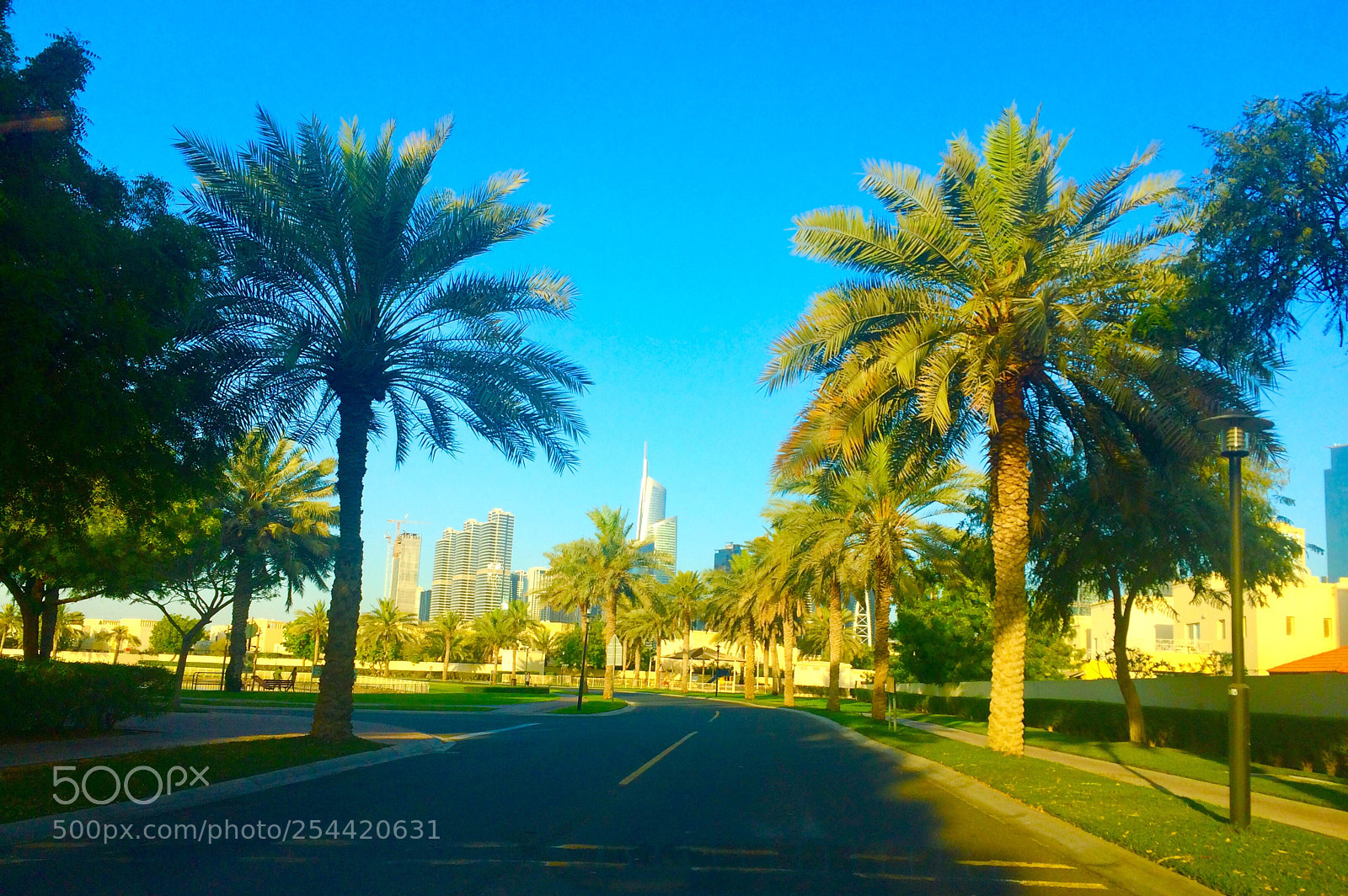 Apple iPhone 5s sample photo. Street view photography