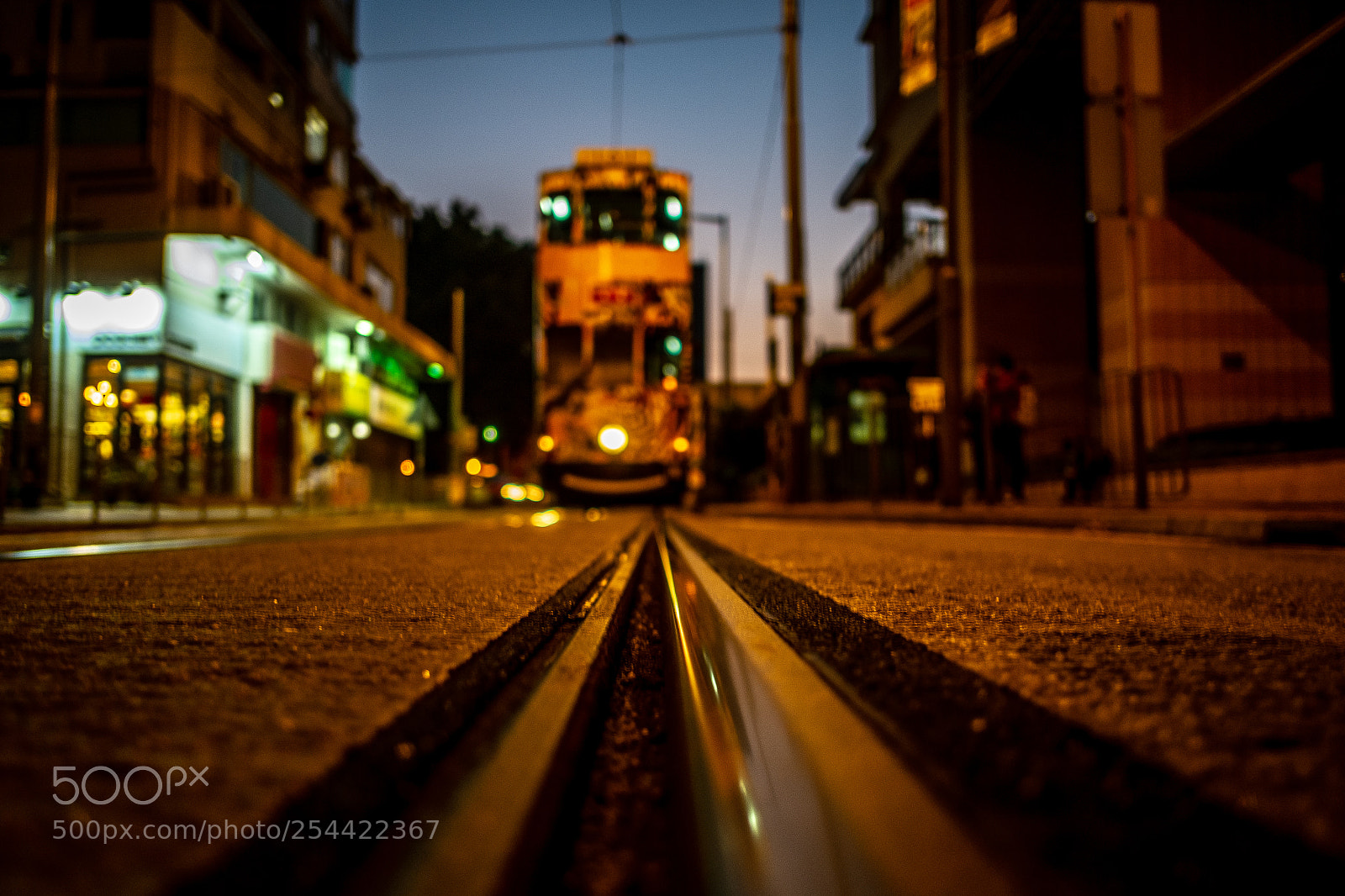 Fujifilm X-Pro1 sample photo. Tracks photography
