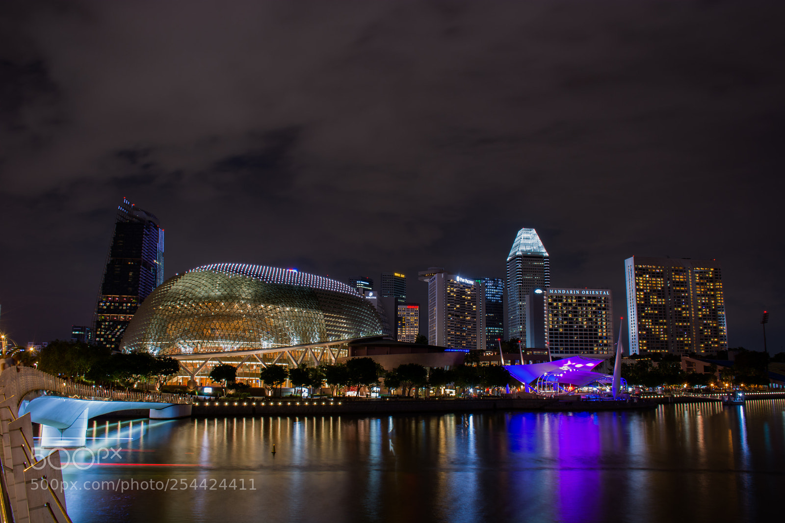 Nikon D7100 sample photo. Esplanade presents night view photography