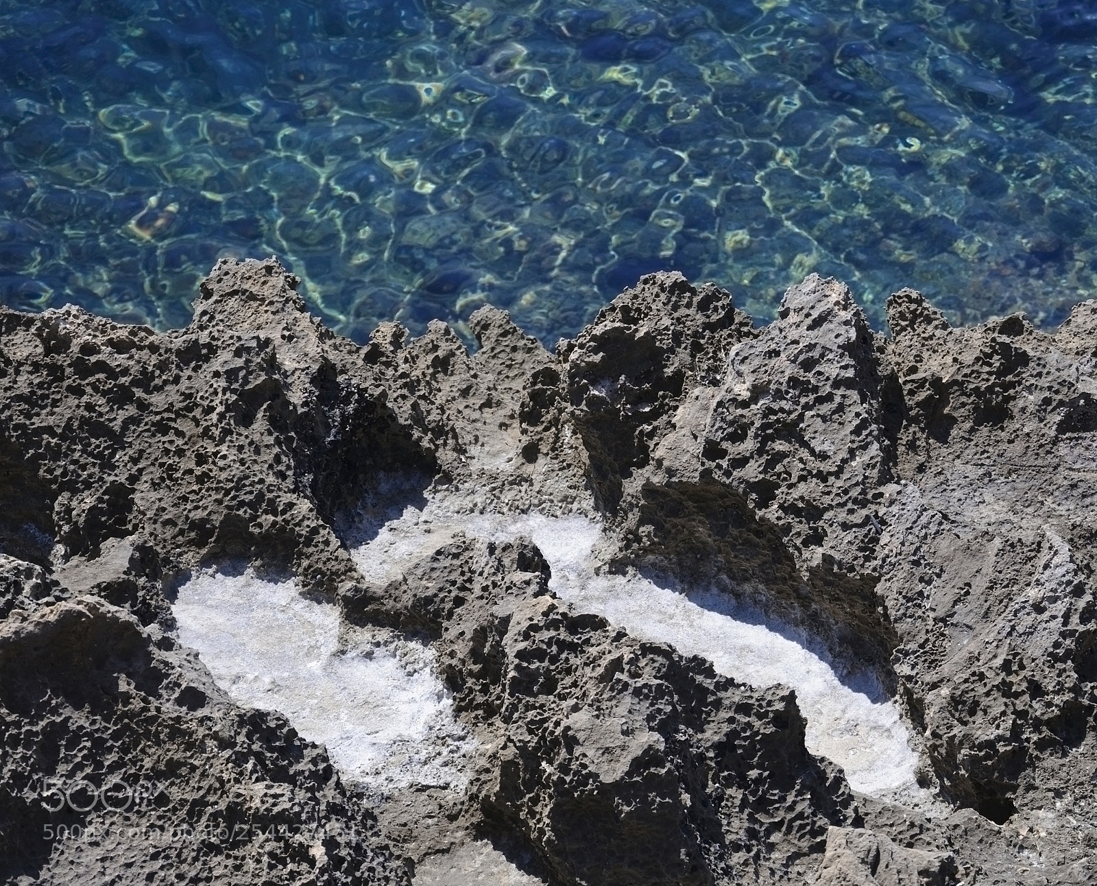 Nikon D90 sample photo. Salt precipitation in eroded photography