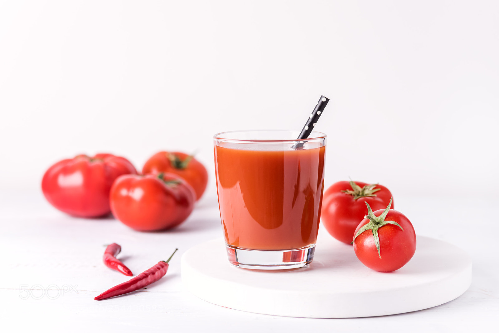 Nikon D750 sample photo. Glasses of tasty tomato photography