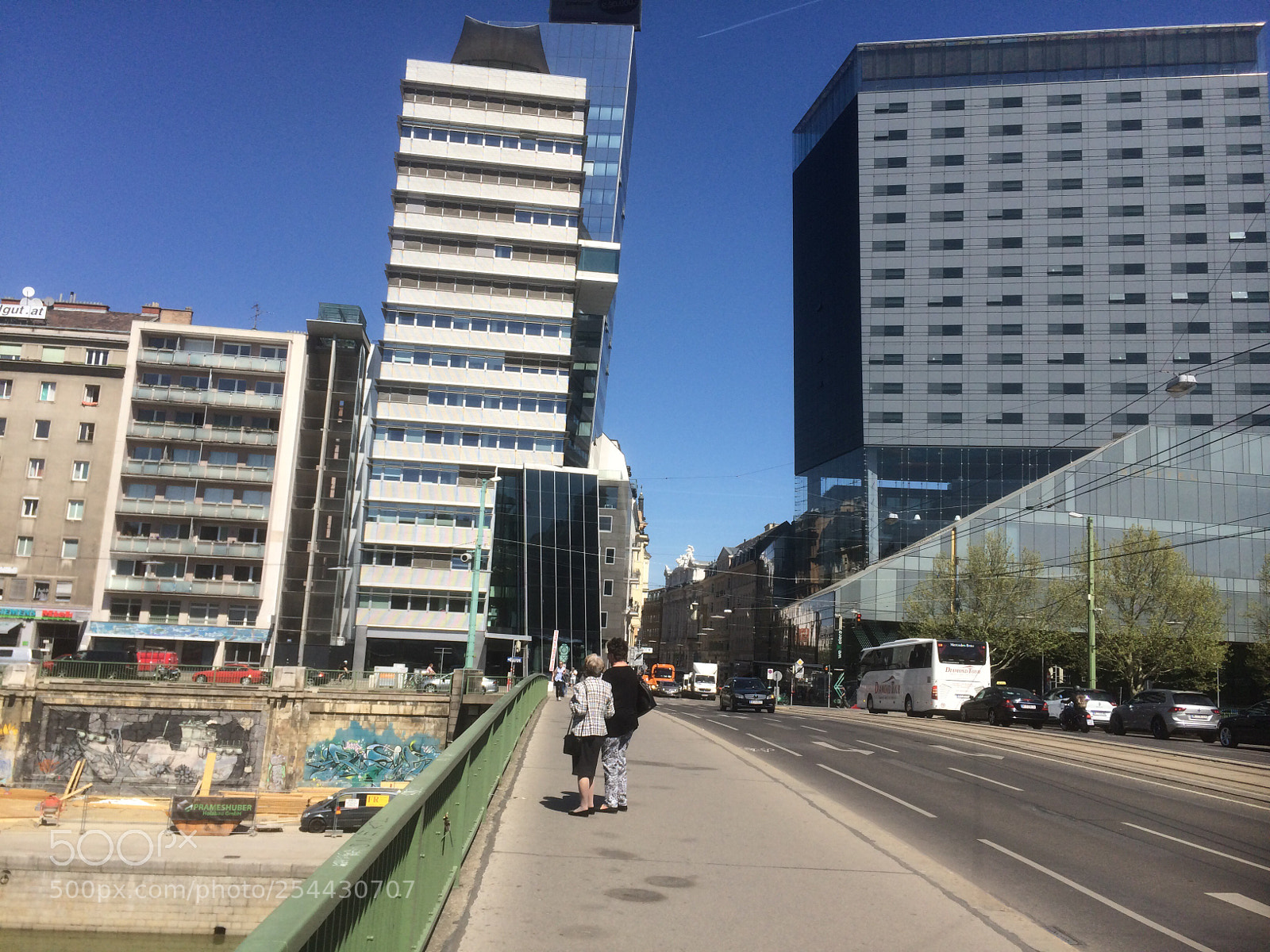 Apple iPhone 5s sample photo. An aslant cityscape of photography
