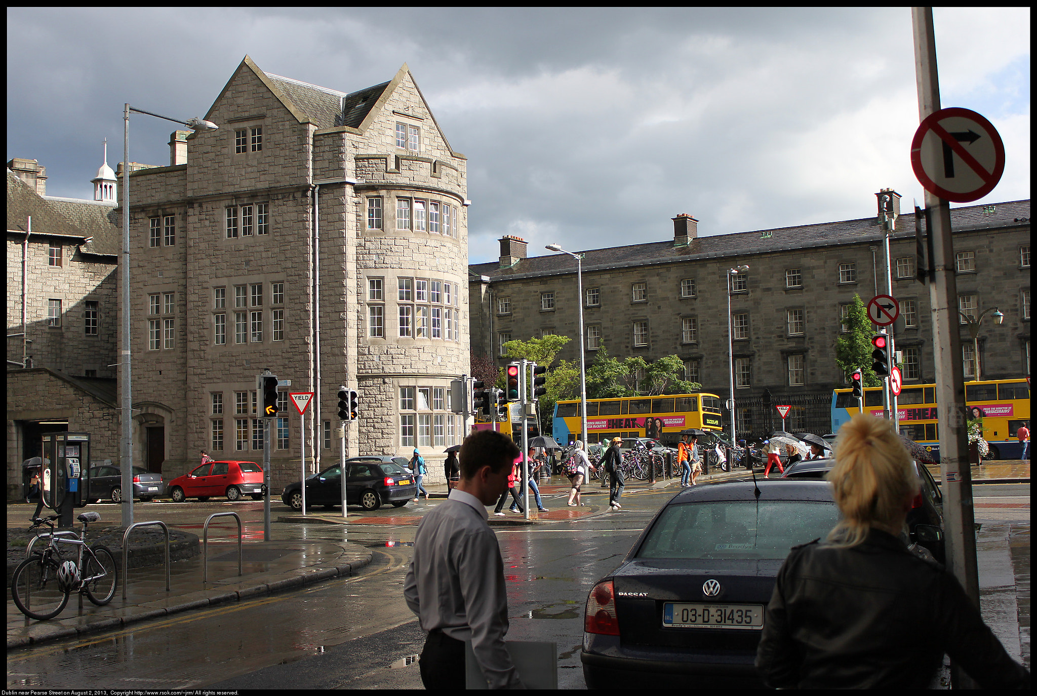 Canon EF-S 18-55mm F3.5-5.6 IS sample photo. Dublin near pearse street photography
