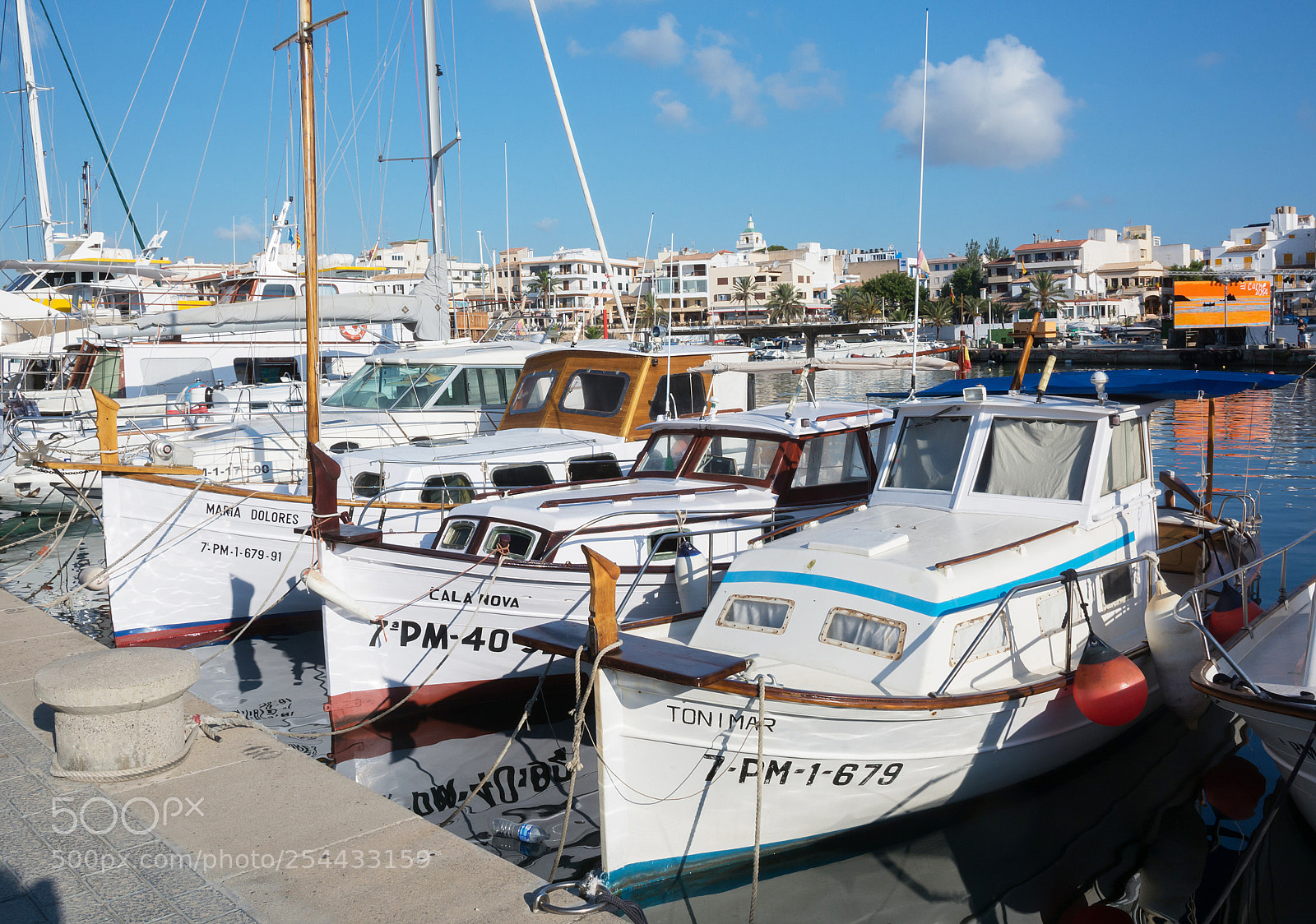 Nikon D7100 sample photo. Small boats in cala photography
