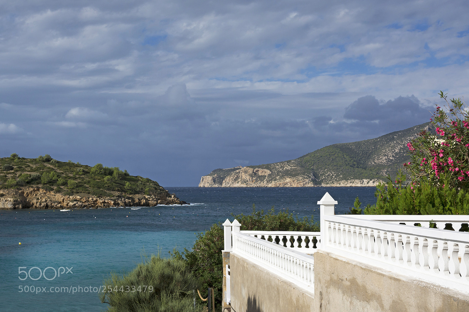 Nikon D7100 sample photo. White terrace with a photography