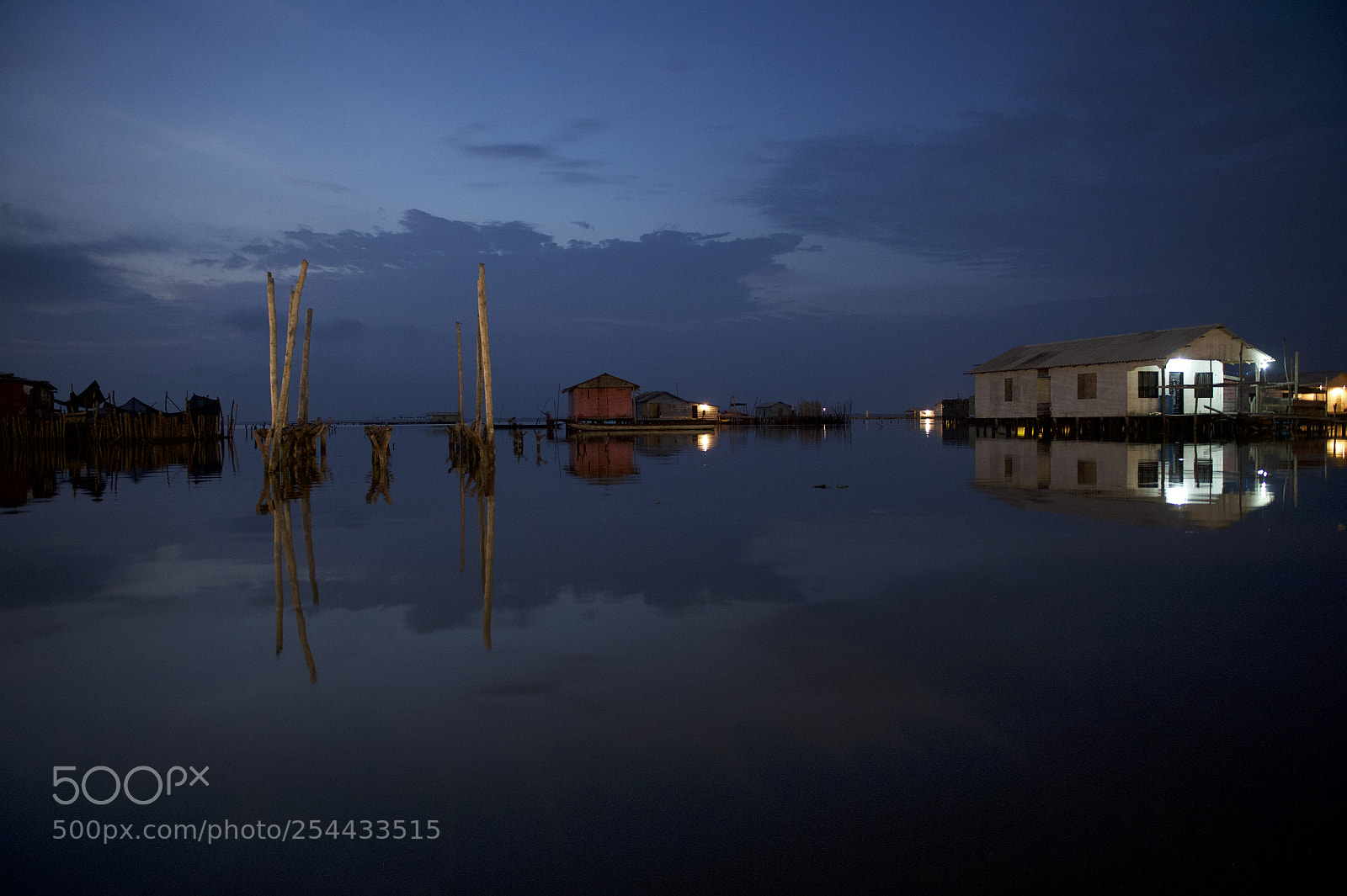 Nikon Df sample photo. Dawn stilts photography