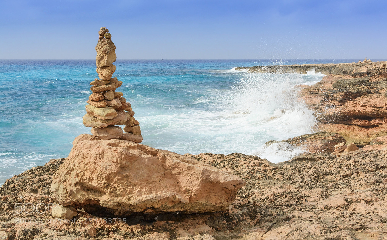 Nikon D7100 sample photo. Rock tower and splashing photography