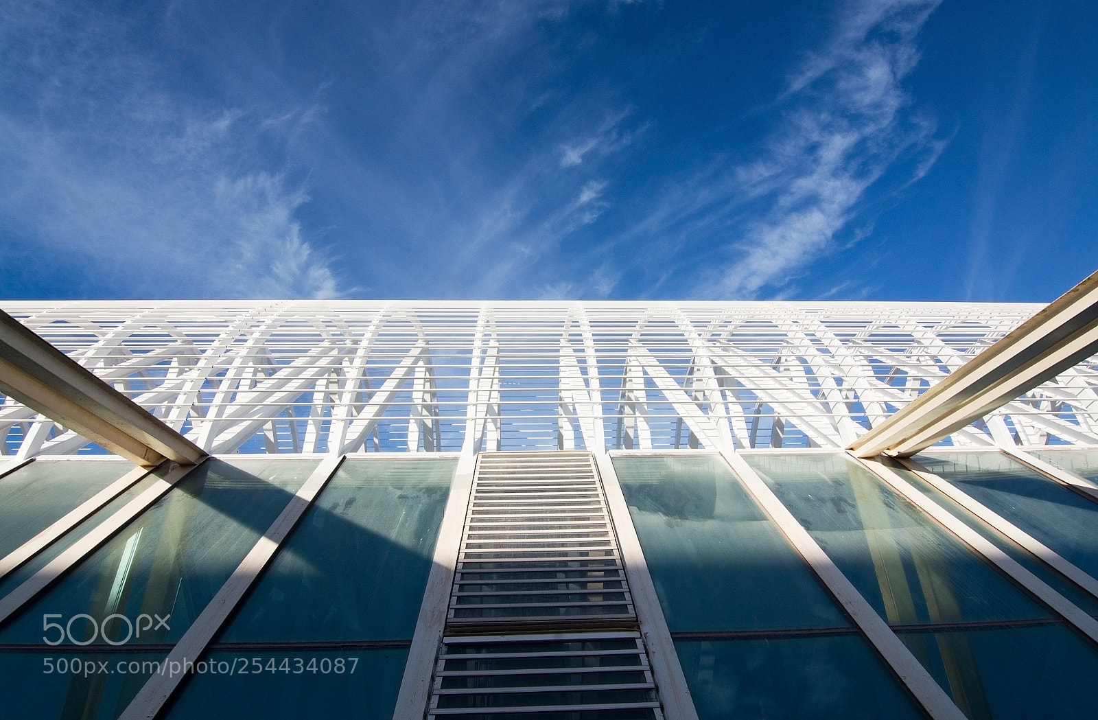 Nikon D7100 sample photo. Palma airport interior photography