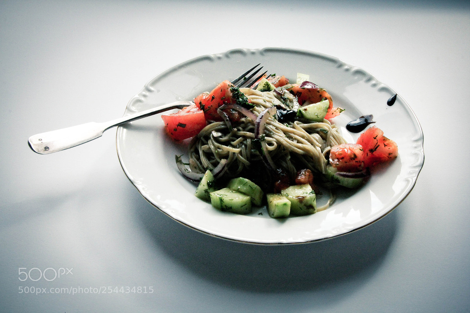 Canon EOS 60D sample photo. Green tea noodles and photography