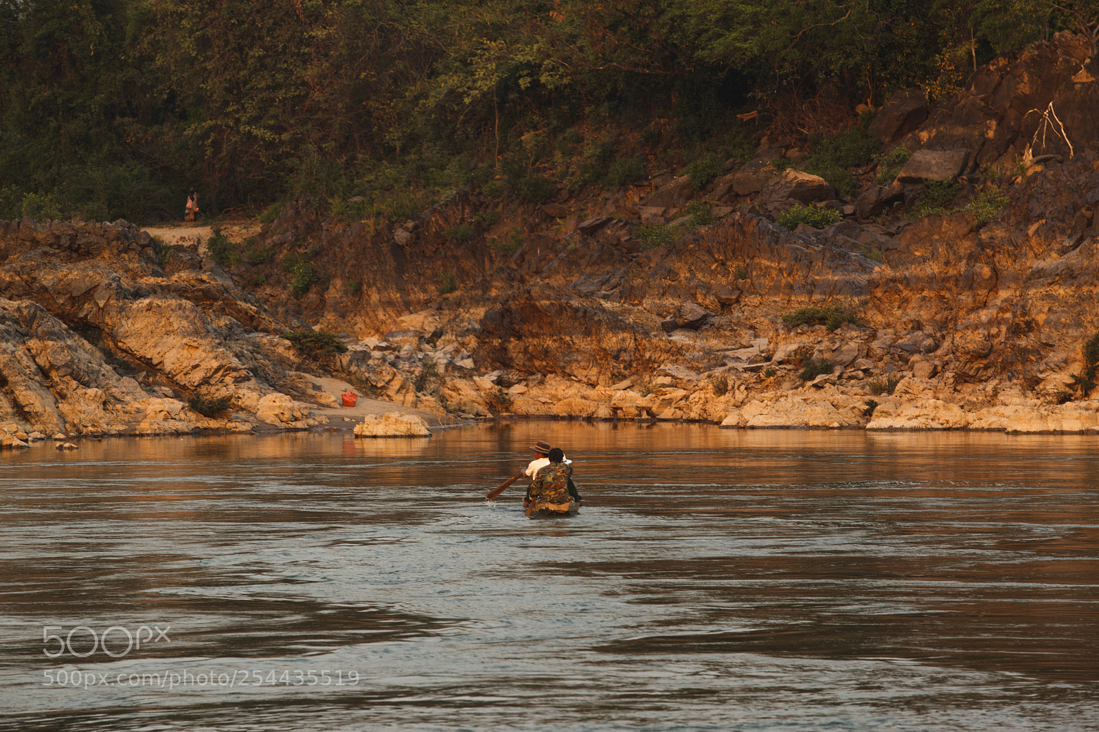 Canon EOS 5D Mark II sample photo. Life on river photography