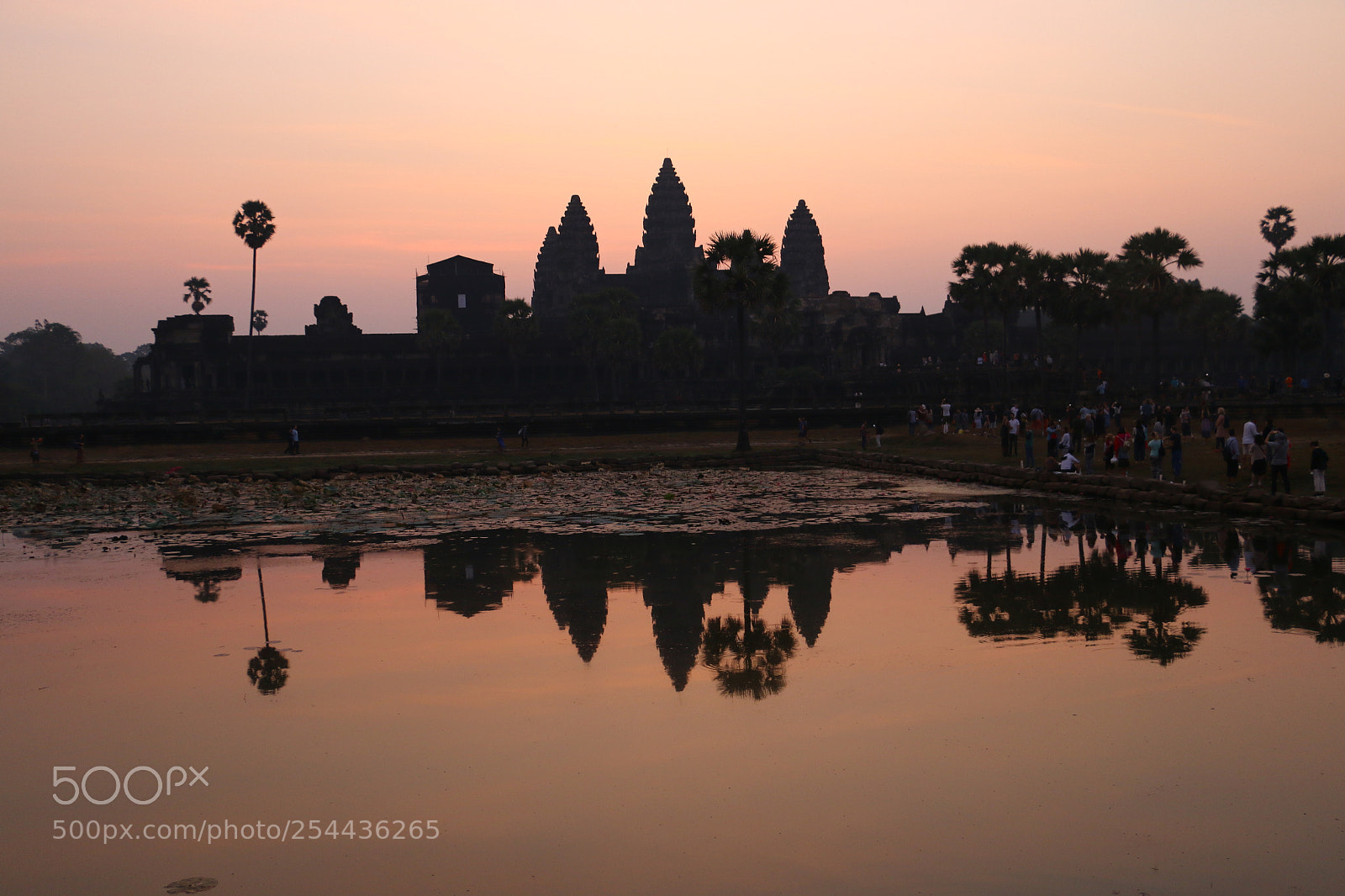 Canon EOS 70D sample photo. Sunrise angkor wat photography