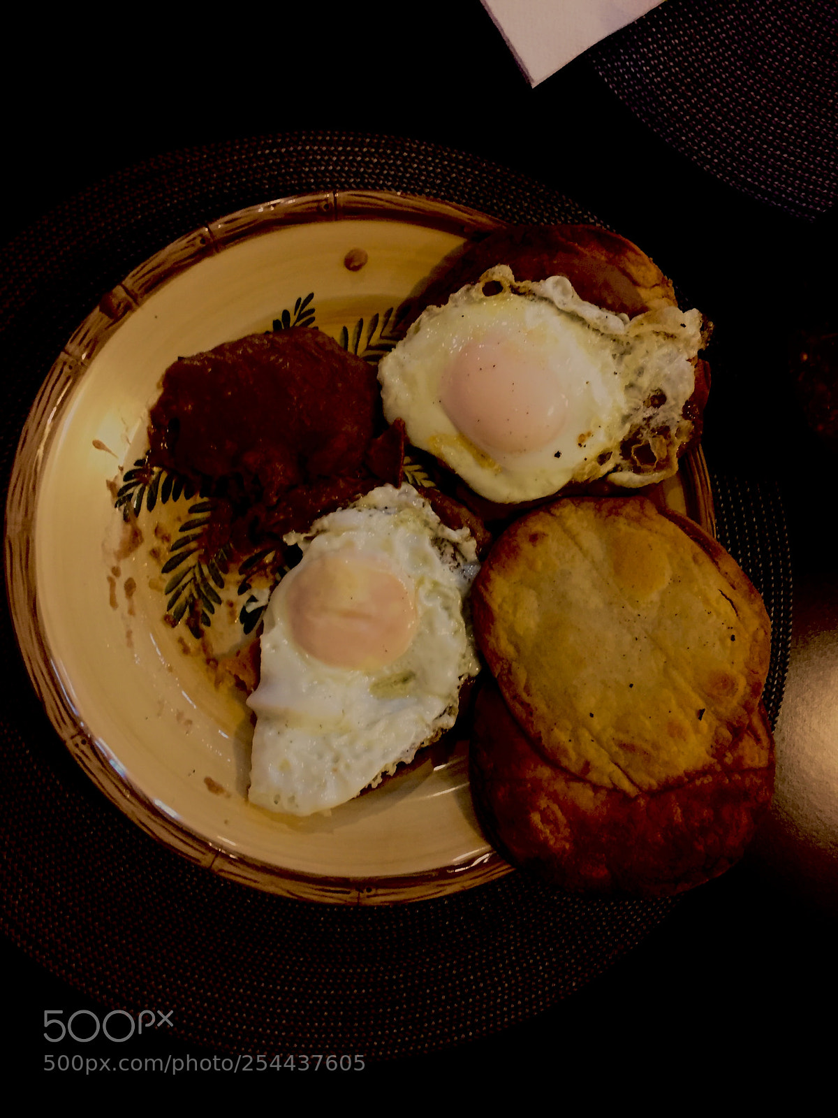 Apple iPhone 6 sample photo. Huevos estrellados photography