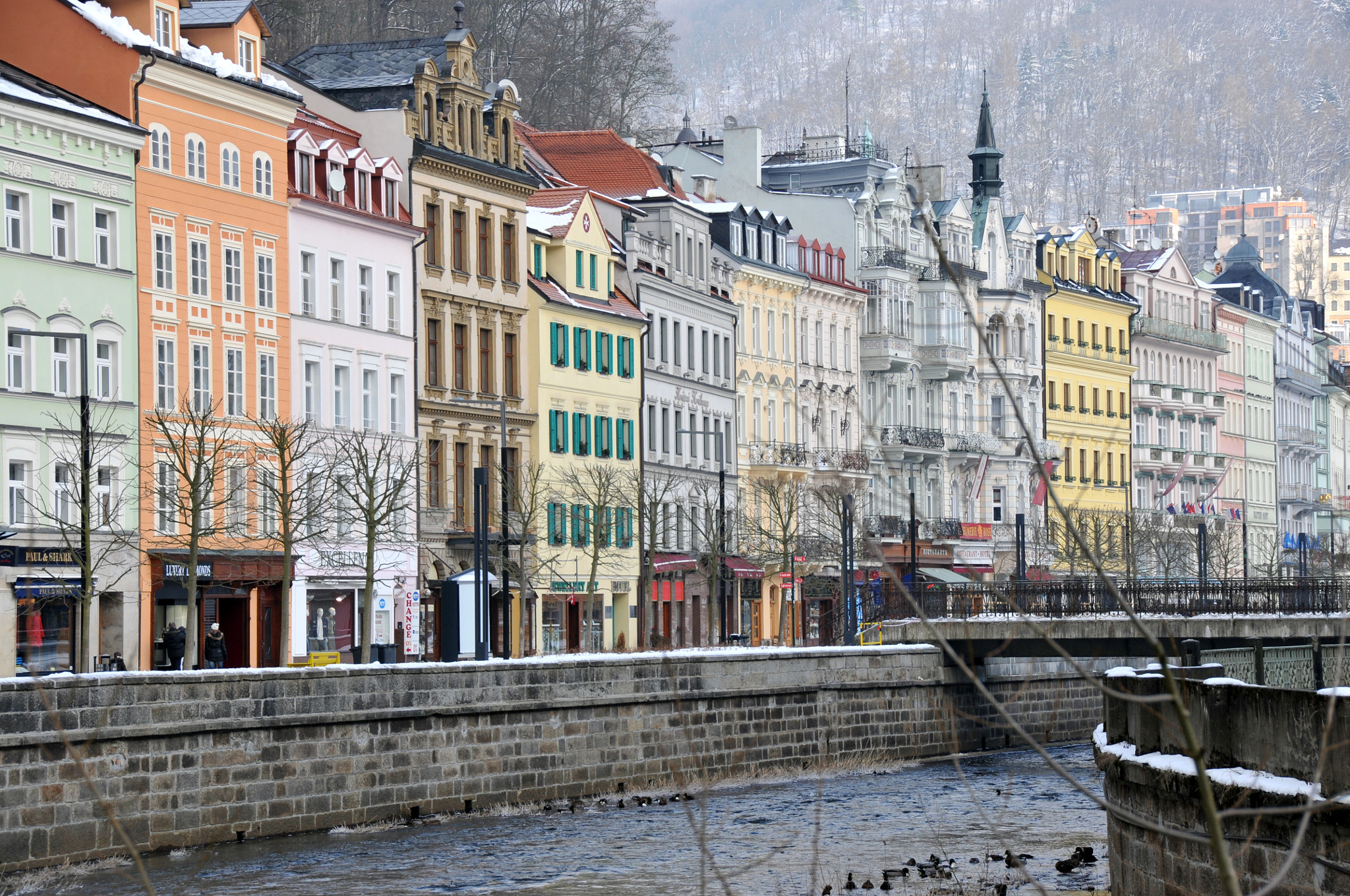 Nikon D300 sample photo. Buildings along the canal photography