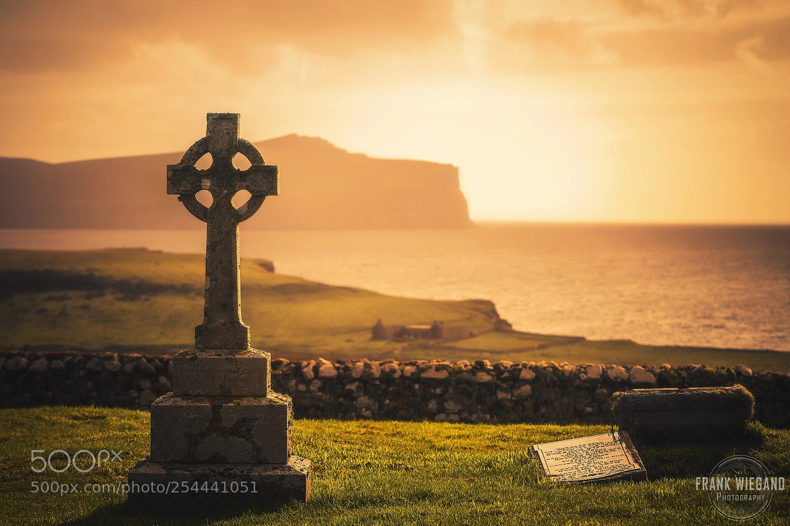 Canon EOS 80D sample photo. Sunset over the trumpan photography