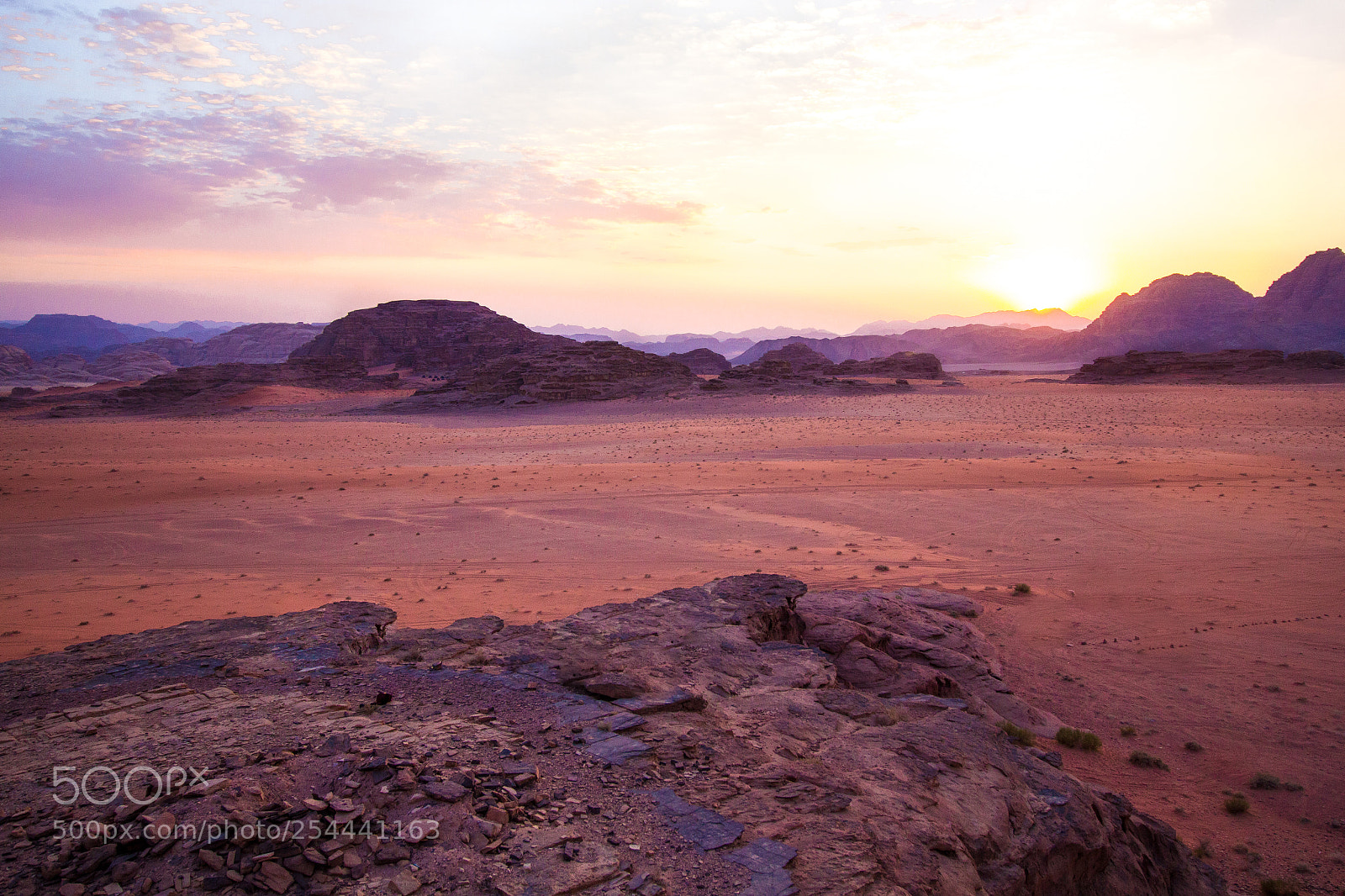 Canon EOS 600D (Rebel EOS T3i / EOS Kiss X5) sample photo. Wadi rum desert photography