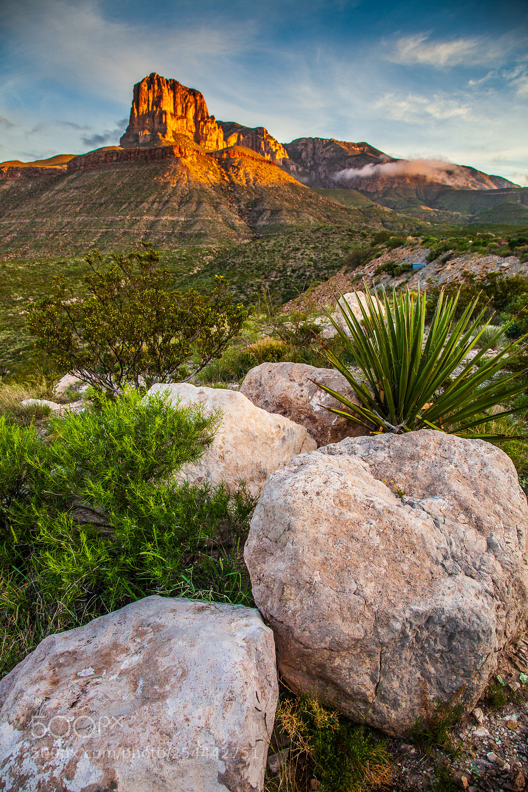 Canon EOS 5D Mark II sample photo. Sunrise on el capitan photography