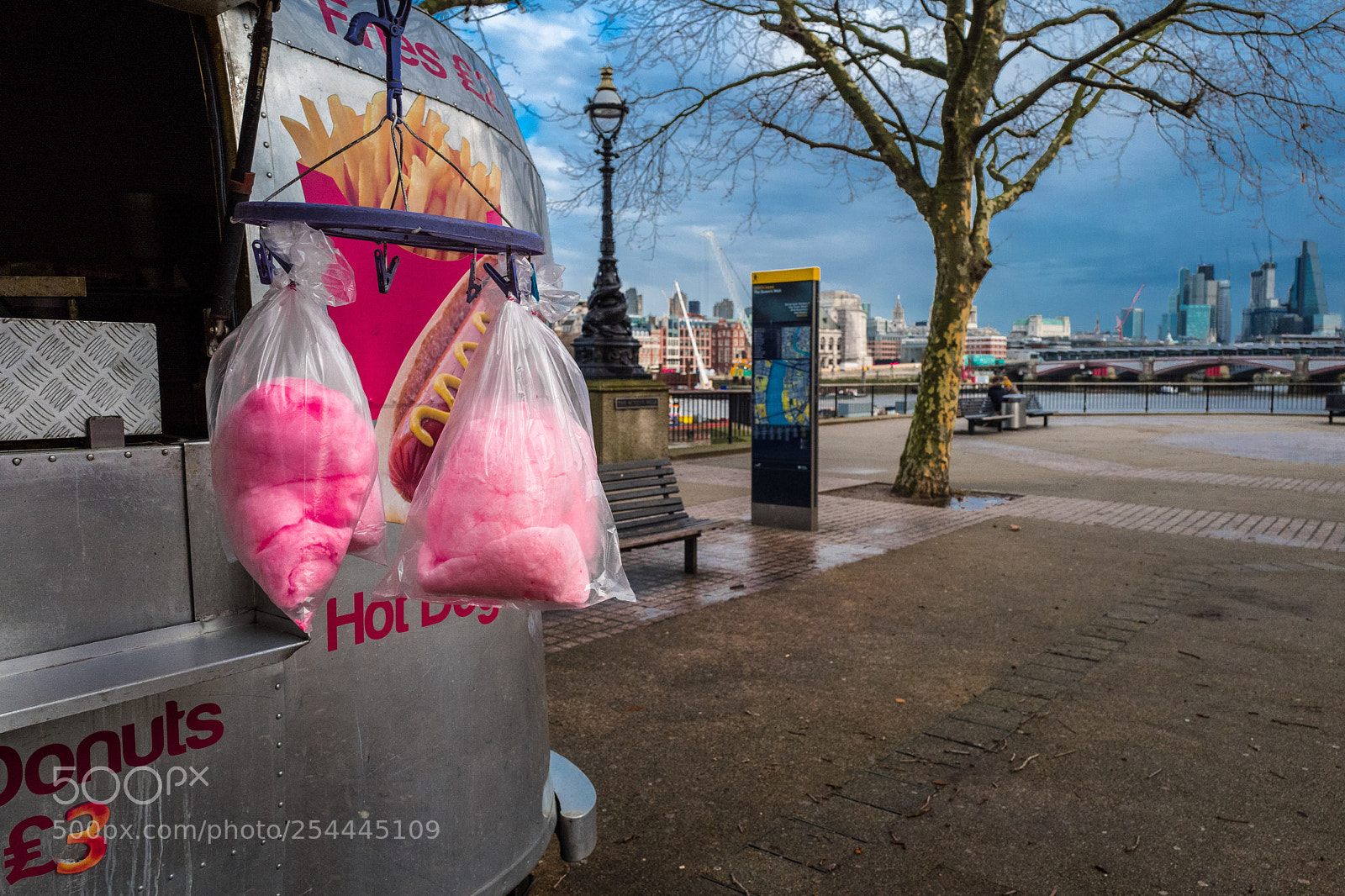 Leica Q (Typ 116) sample photo. London southbank photography
