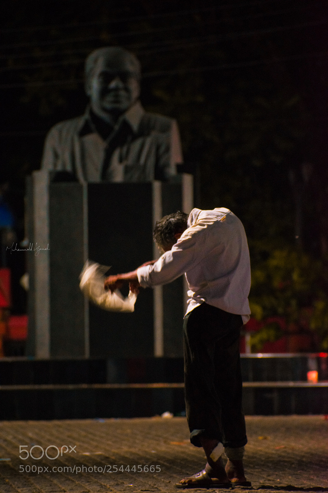 Nikon D3400 sample photo. Pride and poverty photography