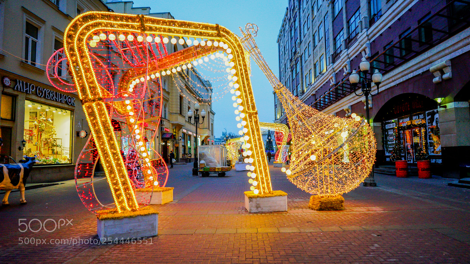 Sony a7 sample photo. Moscow photography