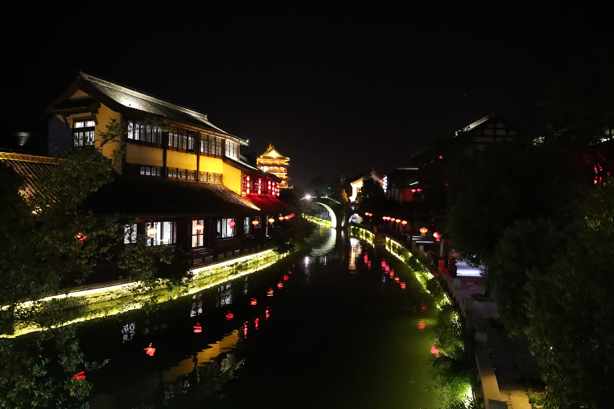 Canon EF 24-70mm F2.8L II USM sample photo. 夜色 photography