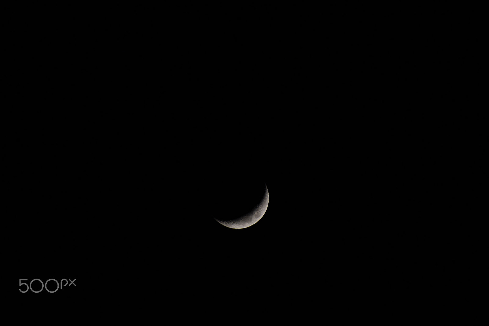 Nikon D750 + Sigma 50-500mm F4.5-6.3 DG OS HSM sample photo. Waxing crescent moon photography