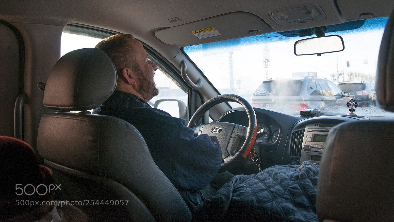 Nikon D300 sample photo. Chatting off the traffic photography