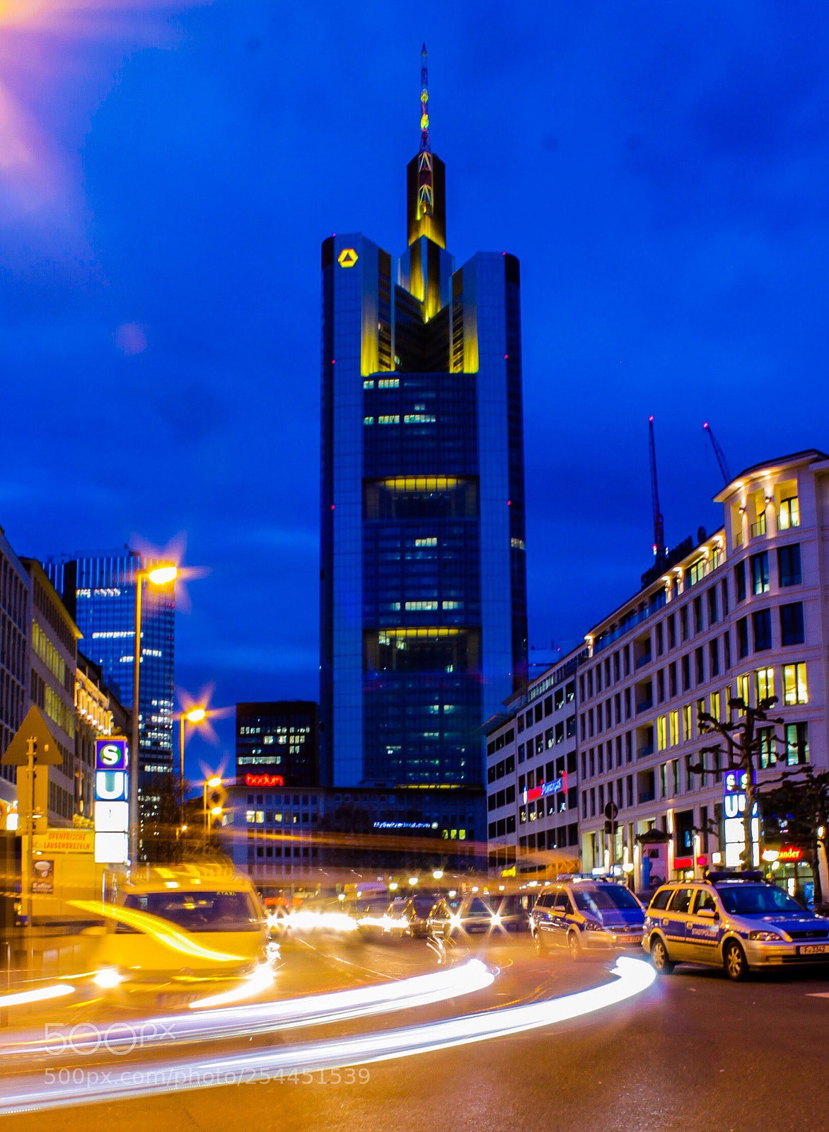 Canon EOS 1100D (EOS Rebel T3 / EOS Kiss X50) sample photo. Frankfurt at night photography