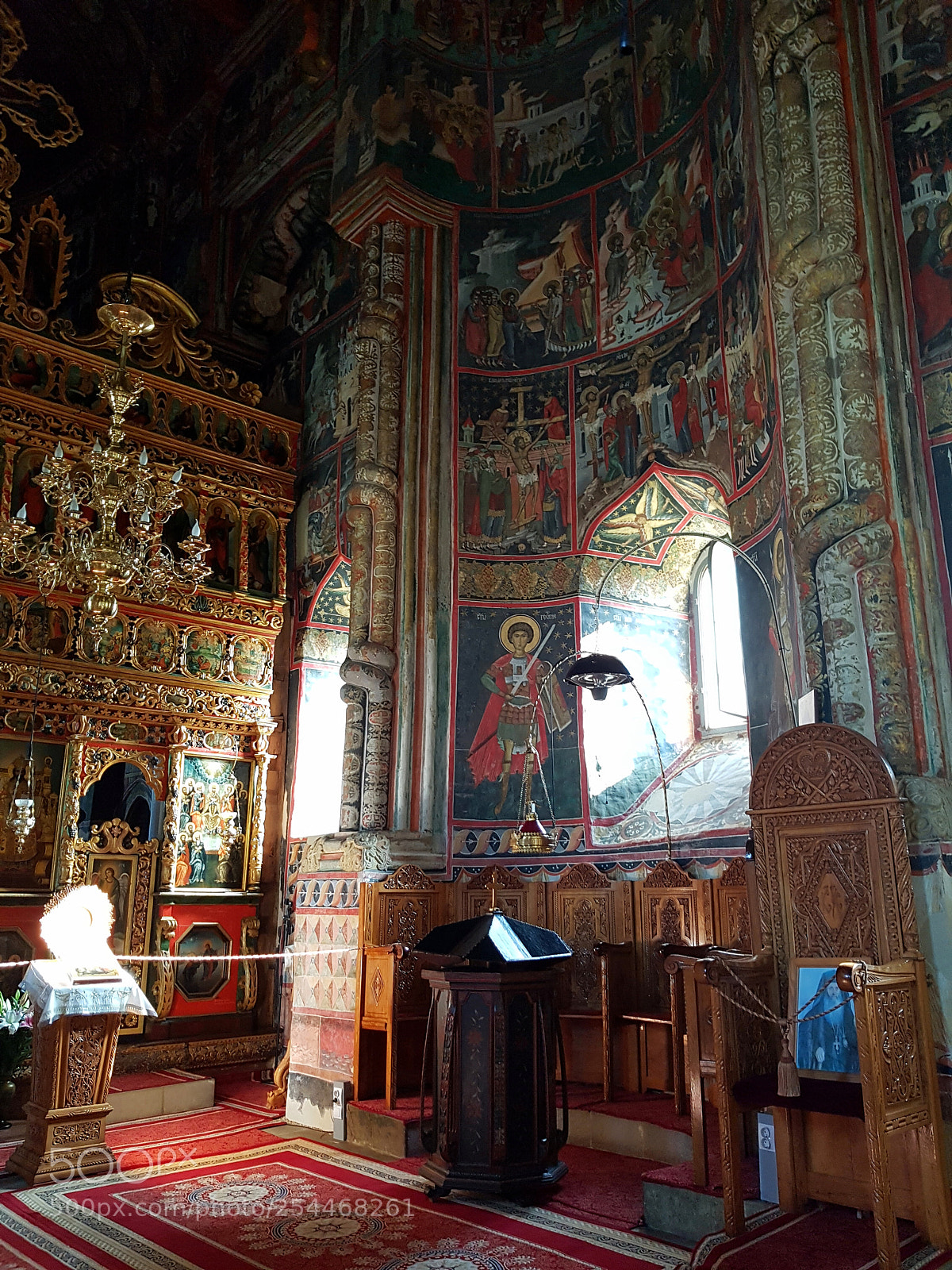 Samsung Galaxy S7 Edge sample photo. Inside of a church photography