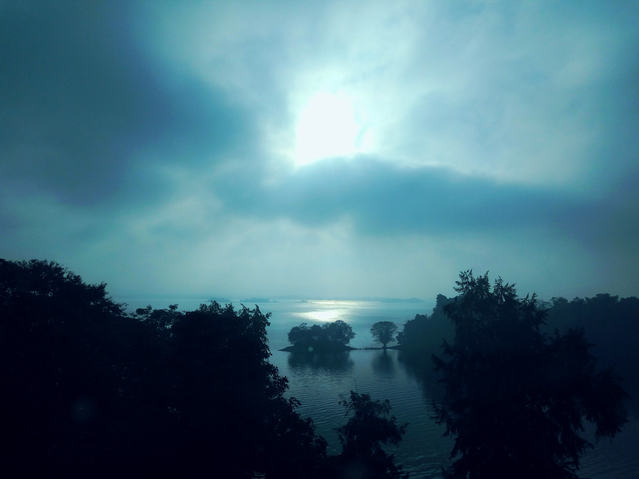 Xiaomi Redmi Note 3 sample photo. Knocking on heaven's door!! photography