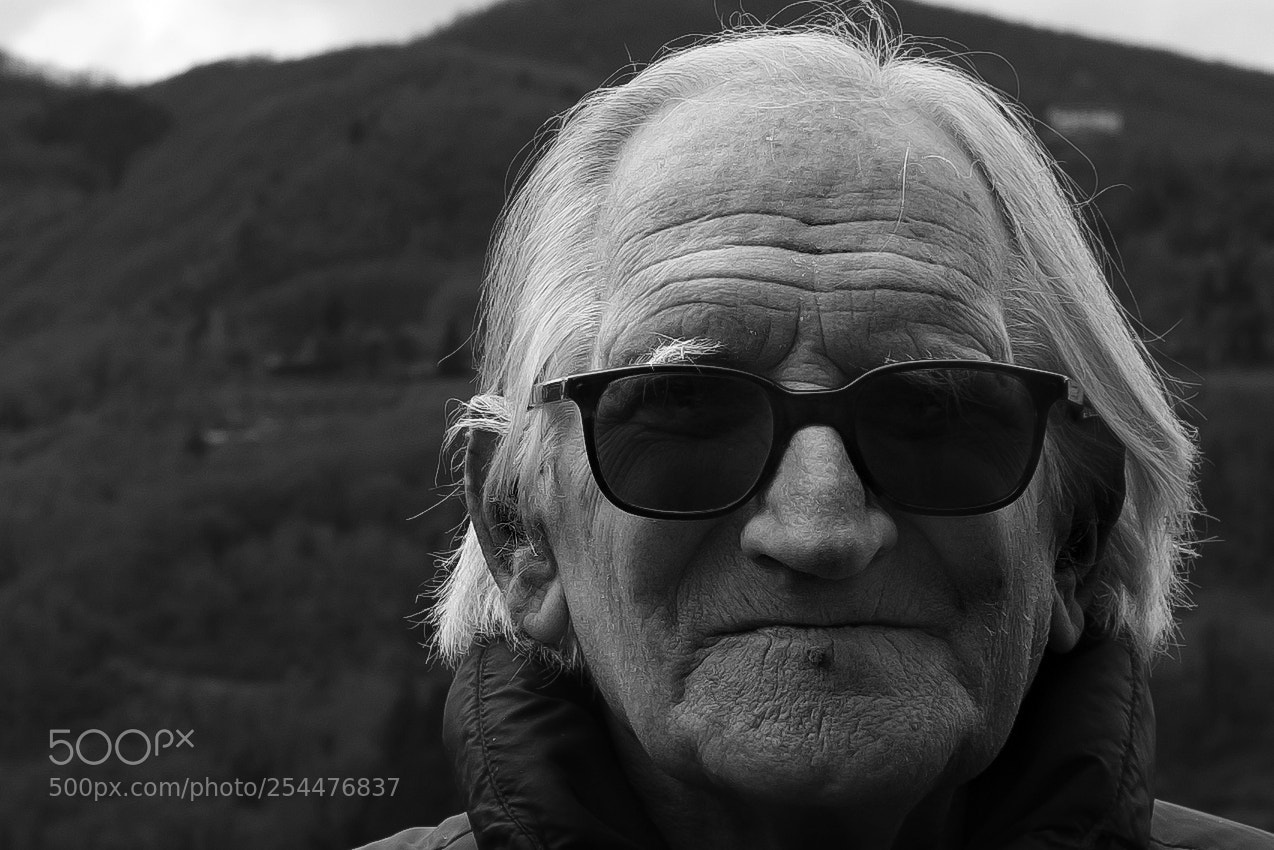 Fujifilm X100T sample photo. Humans of tuscany photography