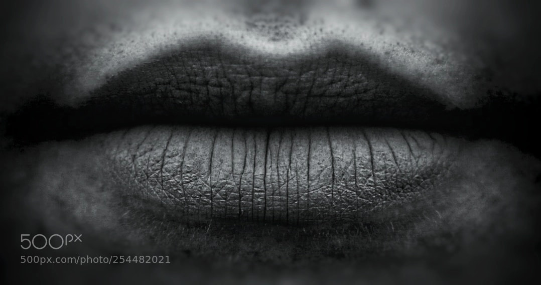Canon EOS 750D (EOS Rebel T6i / EOS Kiss X8i) sample photo. Lips photography