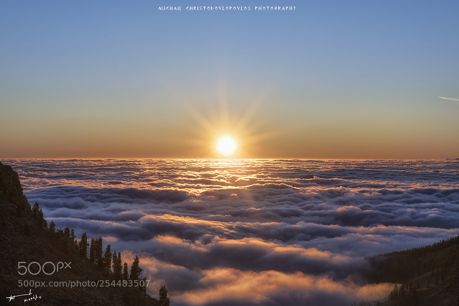 Nikon D810 sample photo. Sunset over the clouds photography