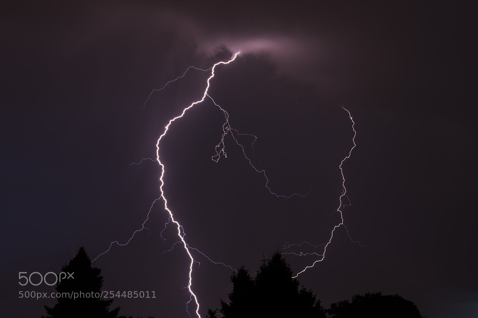 Canon EOS 80D sample photo. Lightning photography