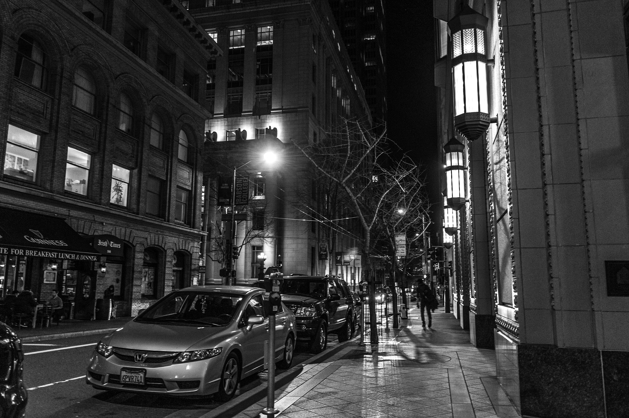 Sony Alpha NEX-F3 sample photo. Night walk photography