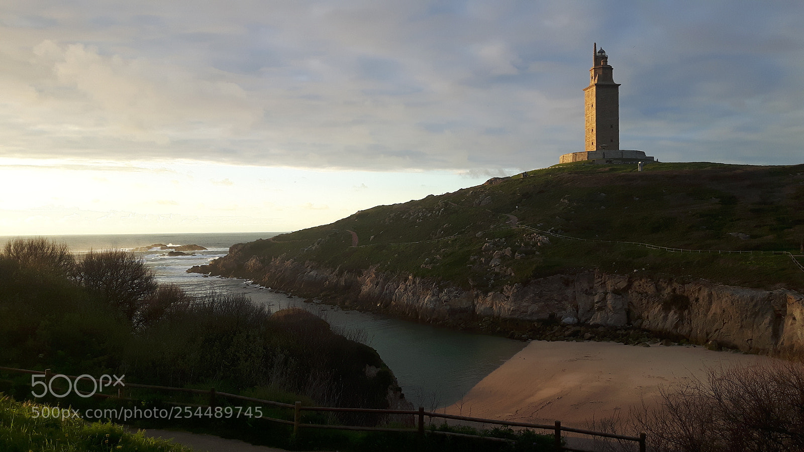 Samsung Galaxy S5 Neo sample photo. Torre de hércules. photography