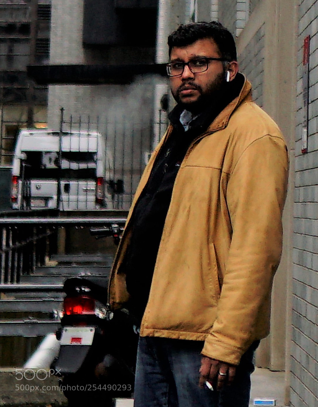 Sony a6500 sample photo. Menacing look photography
