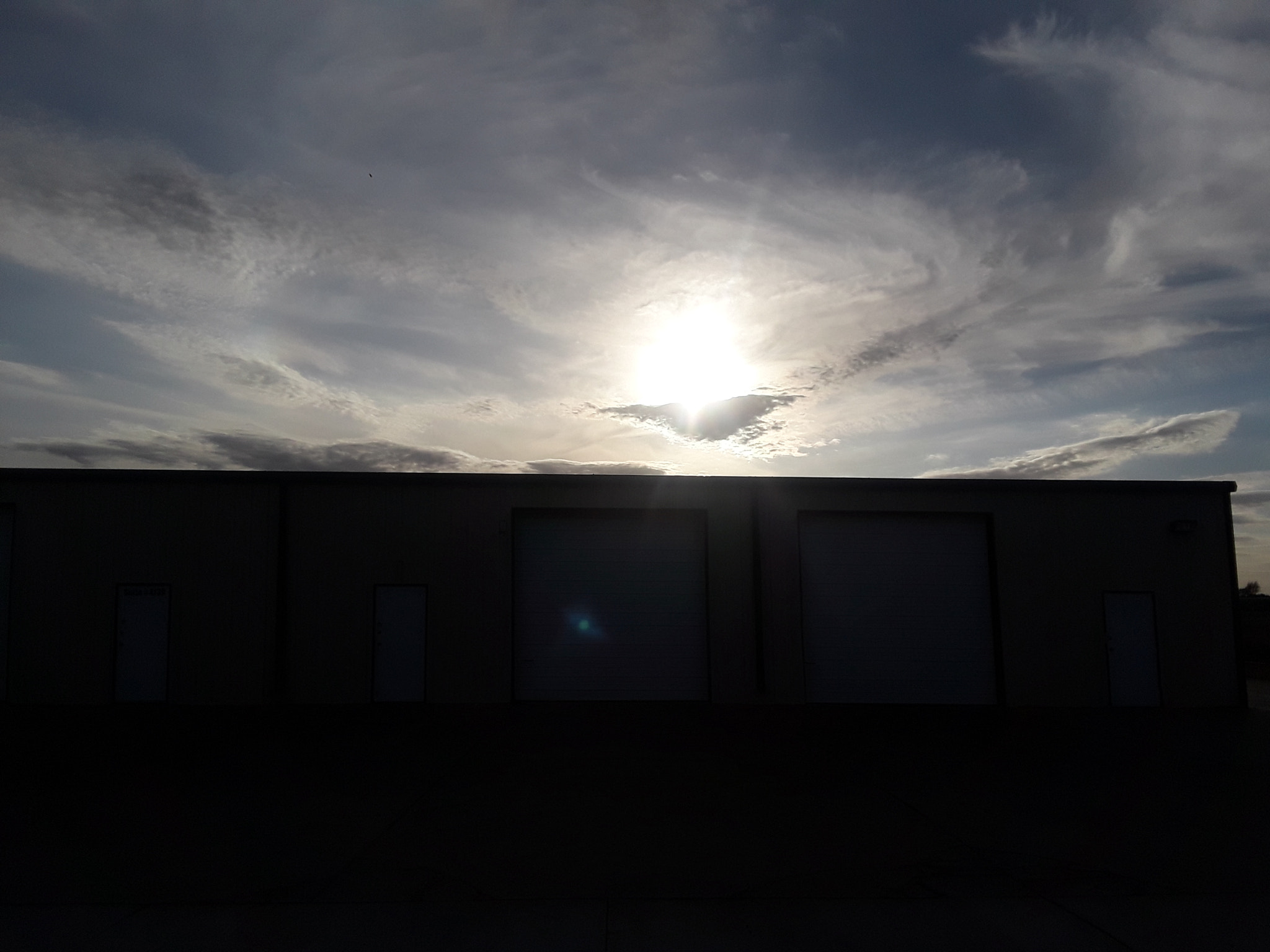Samsung Galaxy J7 Prime sample photo. Light fails in the west. photography