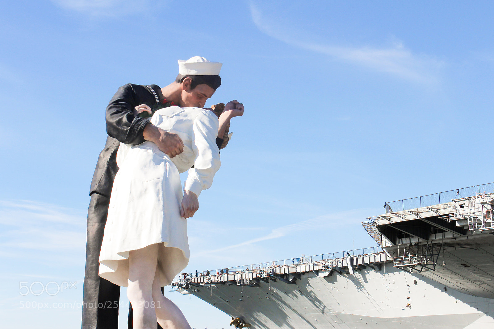 Canon EOS 600D (Rebel EOS T3i / EOS Kiss X5) sample photo. Unconditional surrender photography