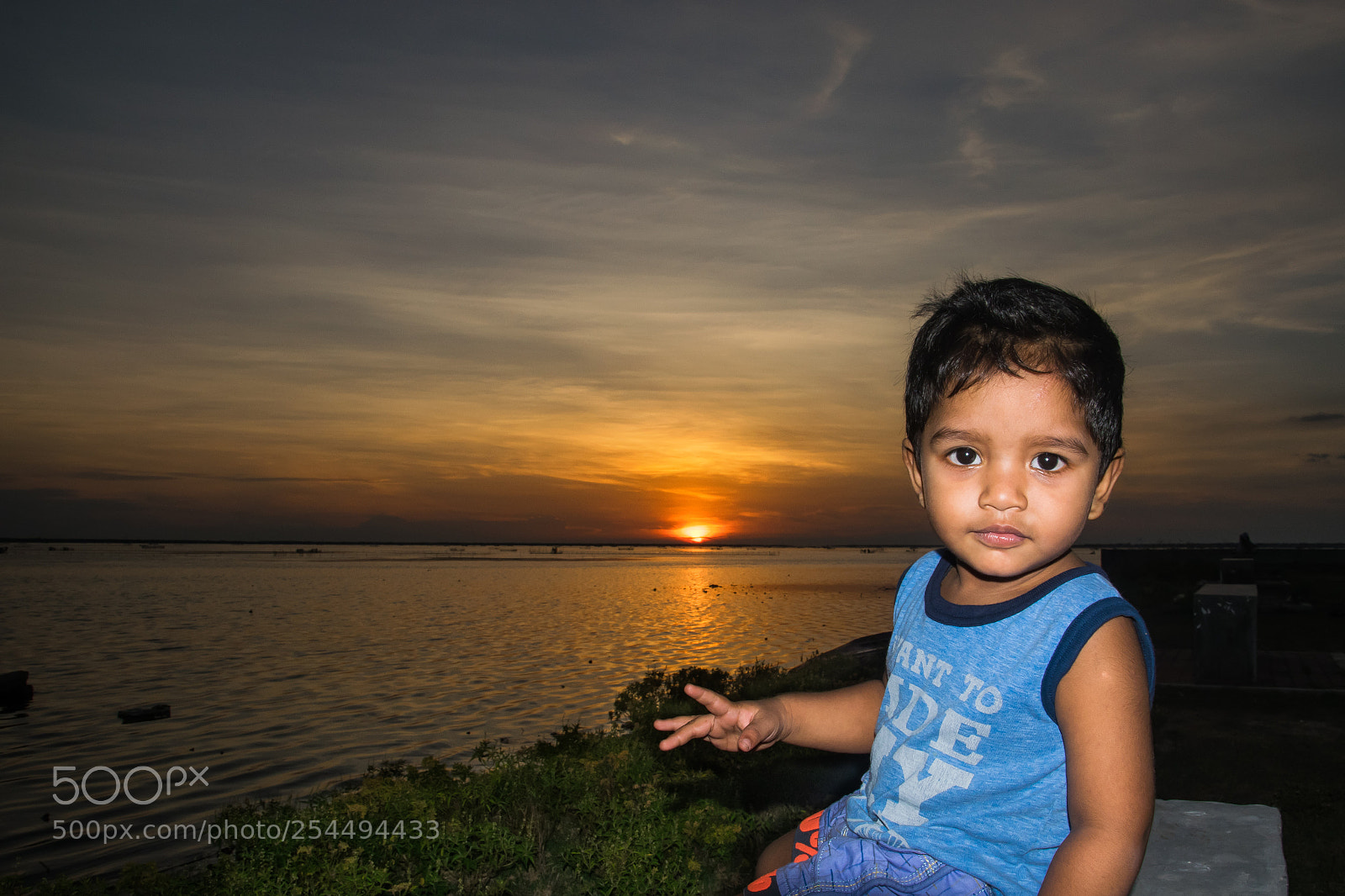 Nikon D5300 sample photo. One fie evening photography