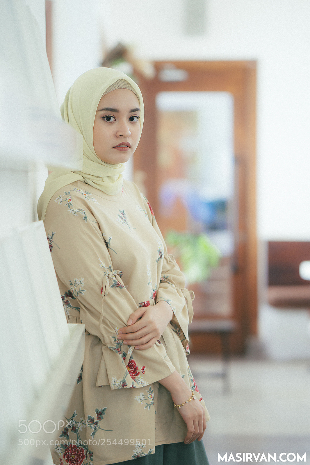 Sony a6000 sample photo. Scarf photography