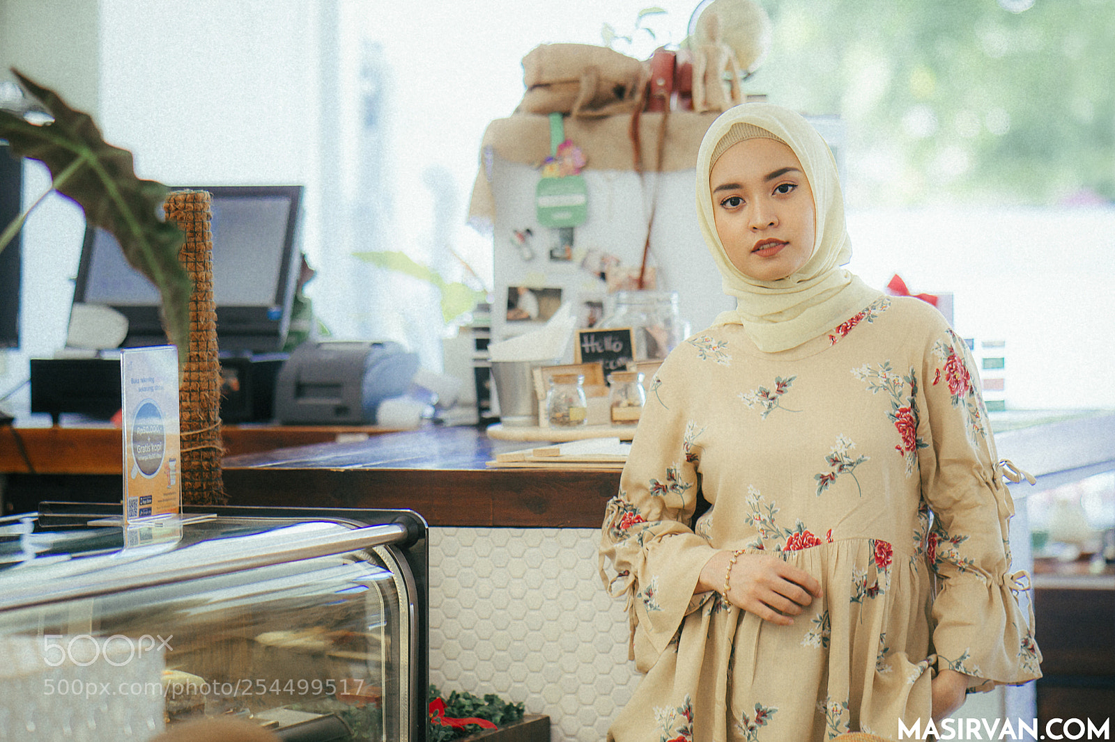 Sony a6000 sample photo. Scarf photography